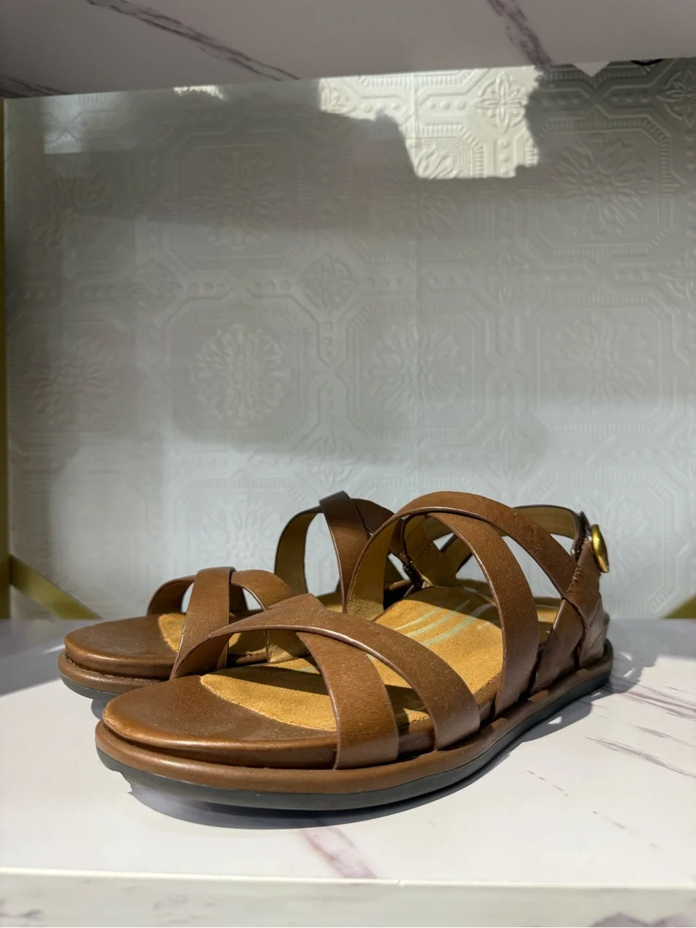 Aetrex Piper AU1301 -Coffee Brown Leather Cross-Strap Comfort Sandals